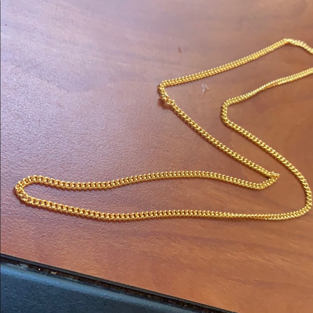 SMALL YELLOW GOLD NECKLACE CHAIN